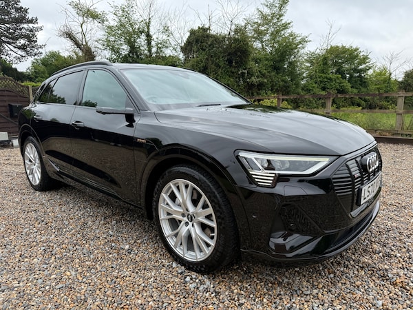 Used Audi e-tron 2020 for sale - 74626725: Photo 5