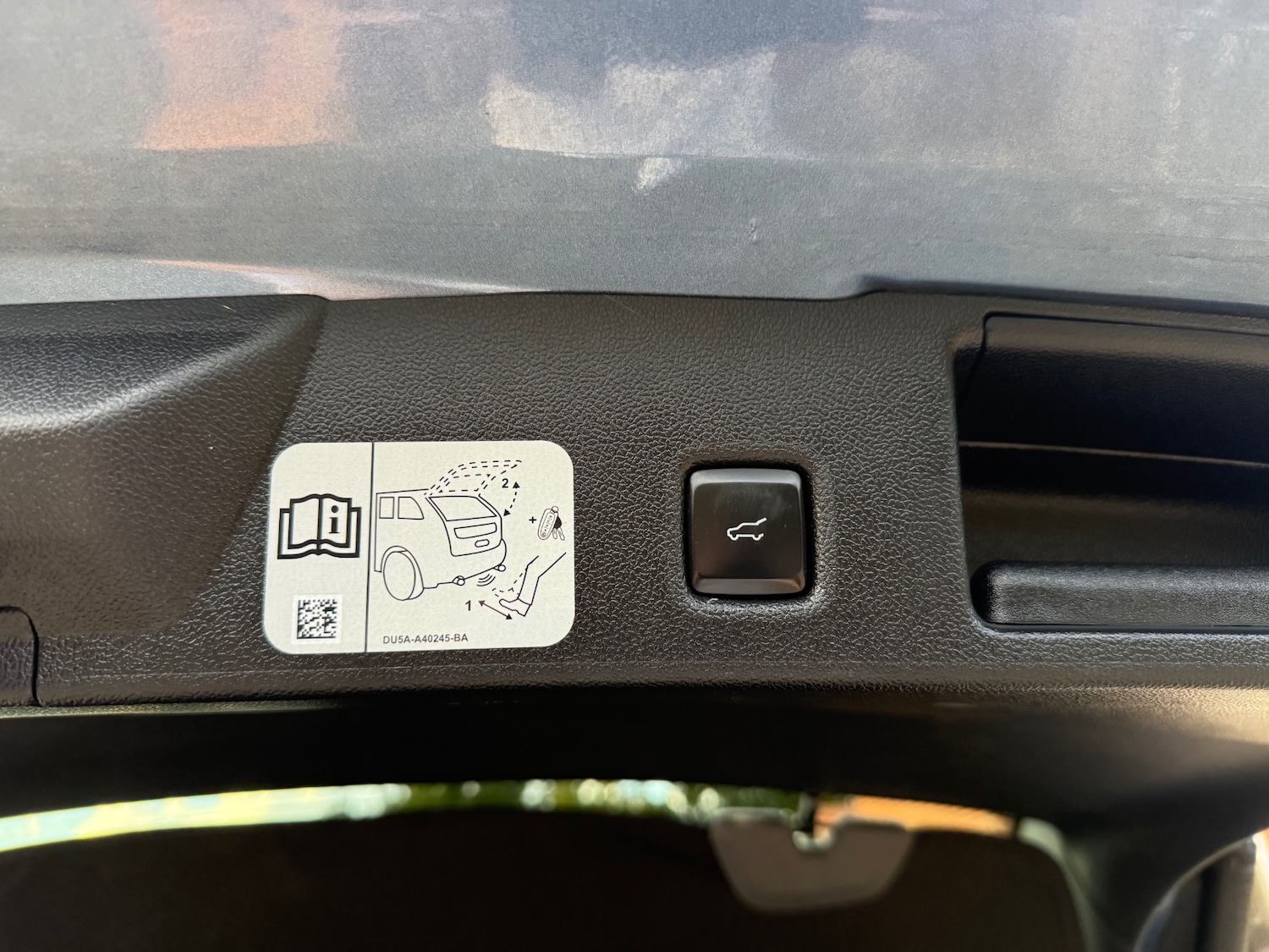 Vehicle 33