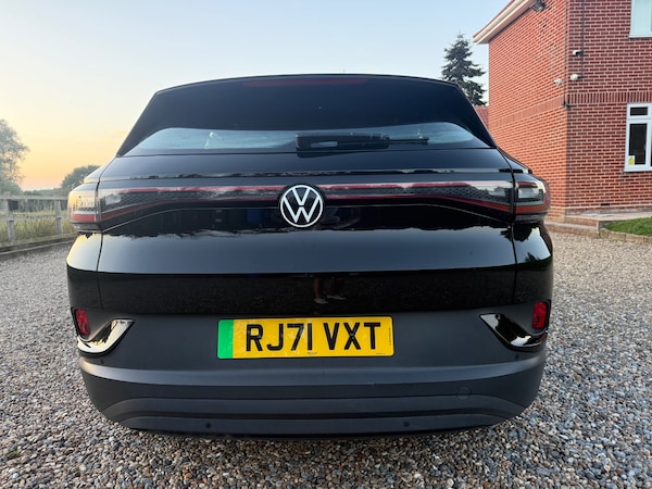 Used Volkswagen ID.4 2021 for sale - 76093869: Photo 9