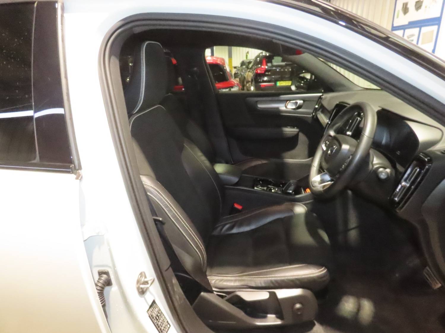 Used Volvo XC40 2022 for sale - 77715479: Photo 12