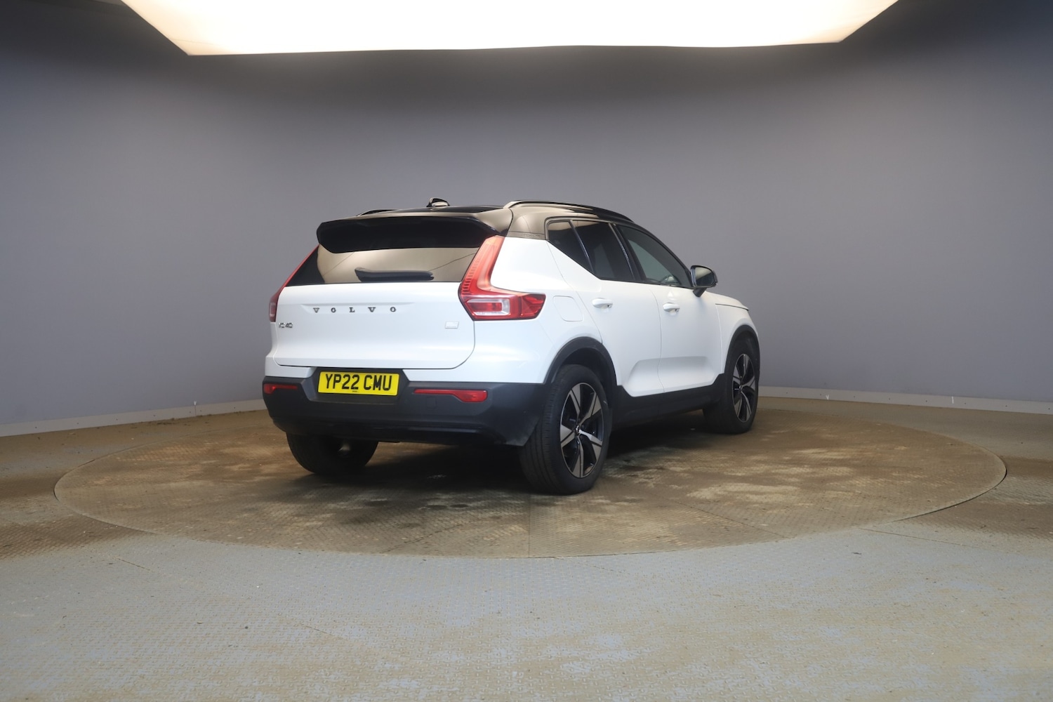Used Volvo XC40 2022 for sale - 77715479: Photo 4