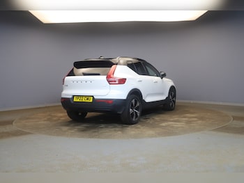 Used Volvo XC40 2022 for sale - 77715479: Photo