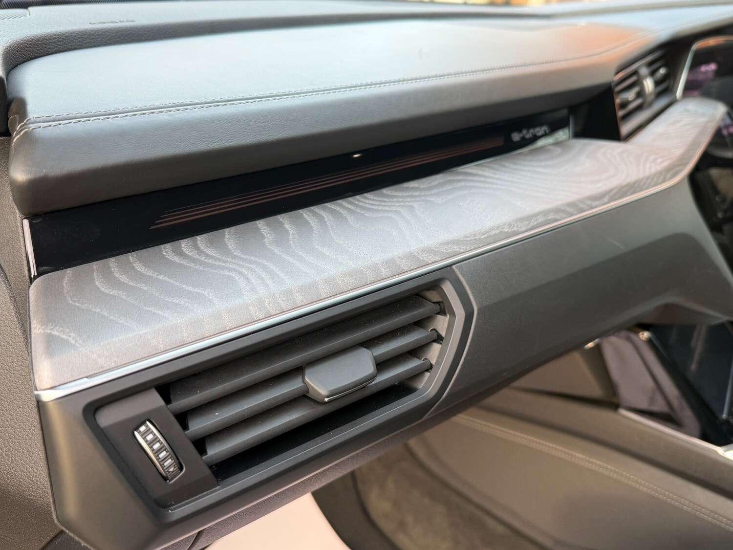 Used Audi e-tron 2021 for sale - 77113356: Photo 36