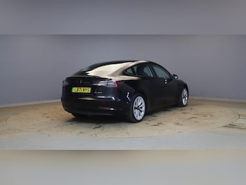 Used Tesla Model 3 2021 for sale - 77740736: Photo