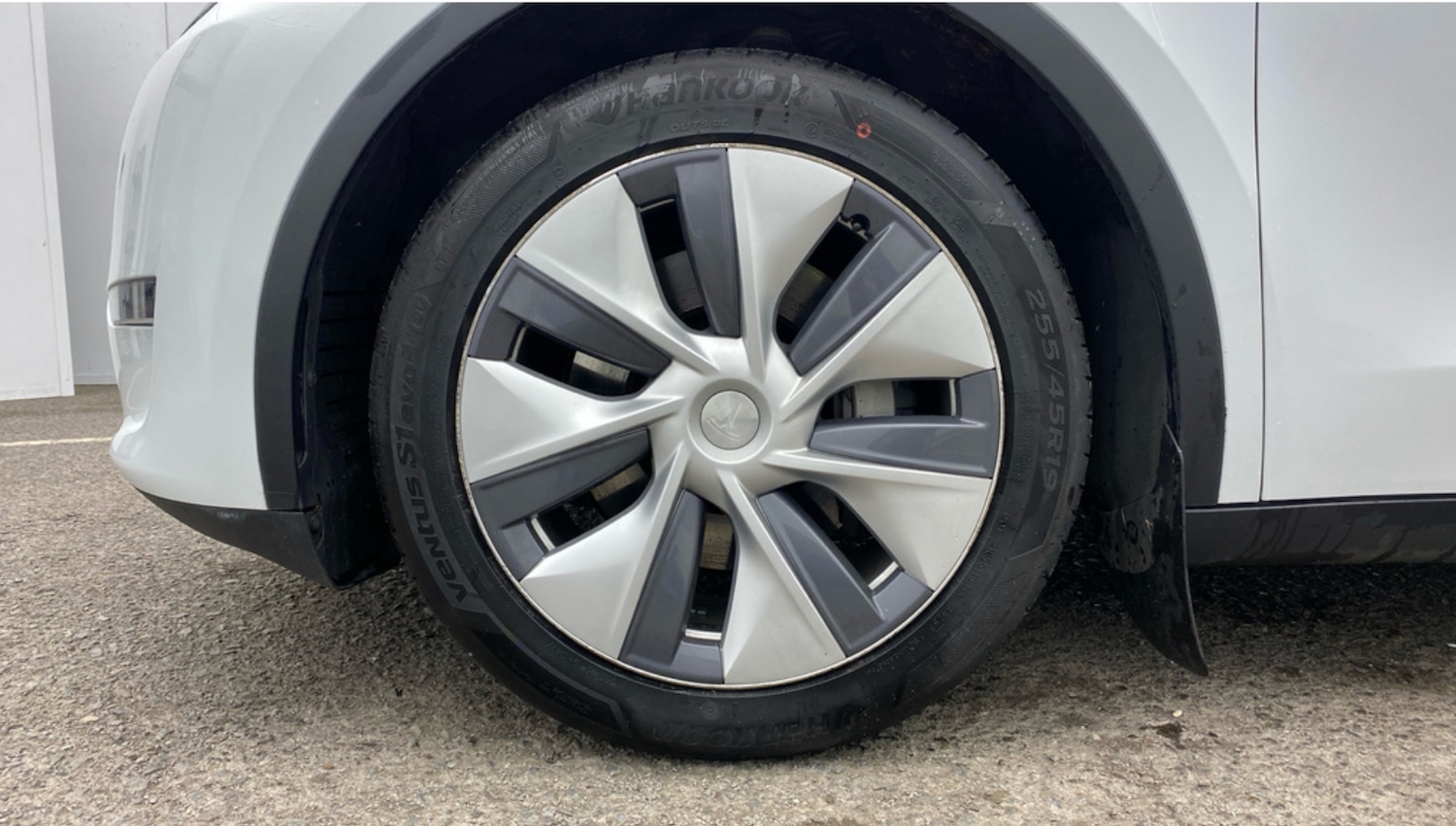 Used Tesla Model Y 2022 for sale - 77052911: Photo 14