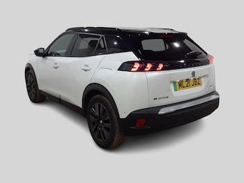 Used Peugeot 2008 2021 for sale - 75668232: Photo