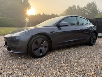 Used Tesla Model 3 2021 for sale - 75373171: Photo