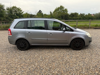 Used Vauxhall Zafira 2010 for sale - 78595514: Photo