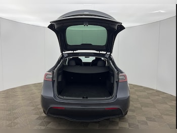 Used Tesla Model Y 2022 for sale - 76950924: Photo