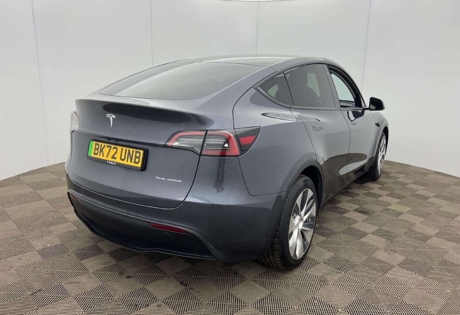 Used Tesla Model Y 2022 for sale - 76950924: Photo 6