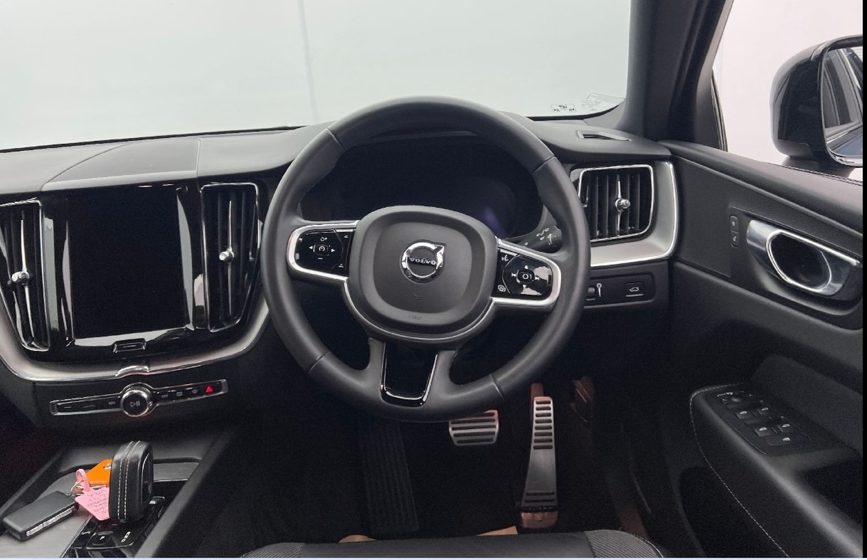 Used Volvo XC60 2021 for sale - 76971121: Photo 13