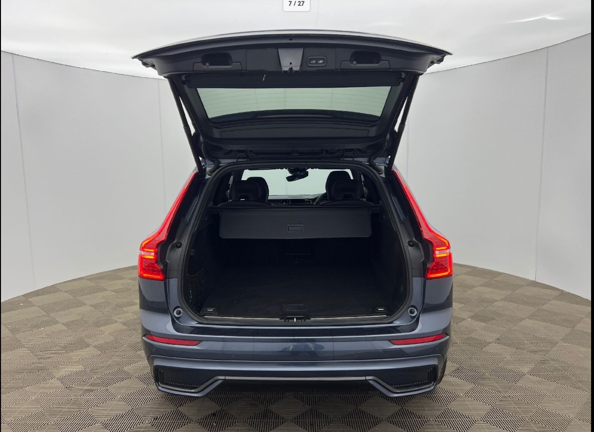 Used Volvo XC60 2021 for sale - 76971121: Photo 4