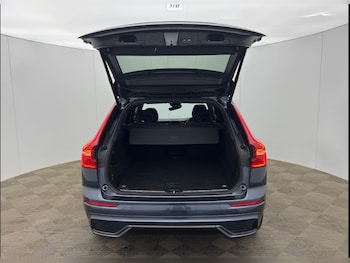 Used Volvo XC60 2021 for sale - 76971121: Photo