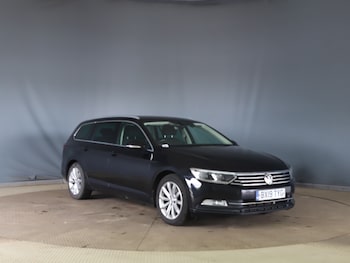 Used Volkswagen Passat 2019 for sale - 79253756: Photo