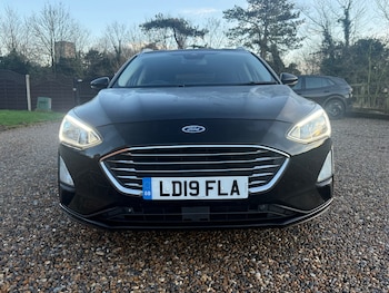 Used Ford Focus 2019 for sale - 78337458: Photo