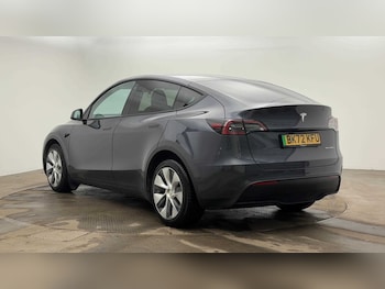 Used Tesla Model Y 2022 for sale - 76511129: Photo