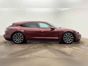 Used Porsche Taycan 2022 for sale - 77795183: Photo