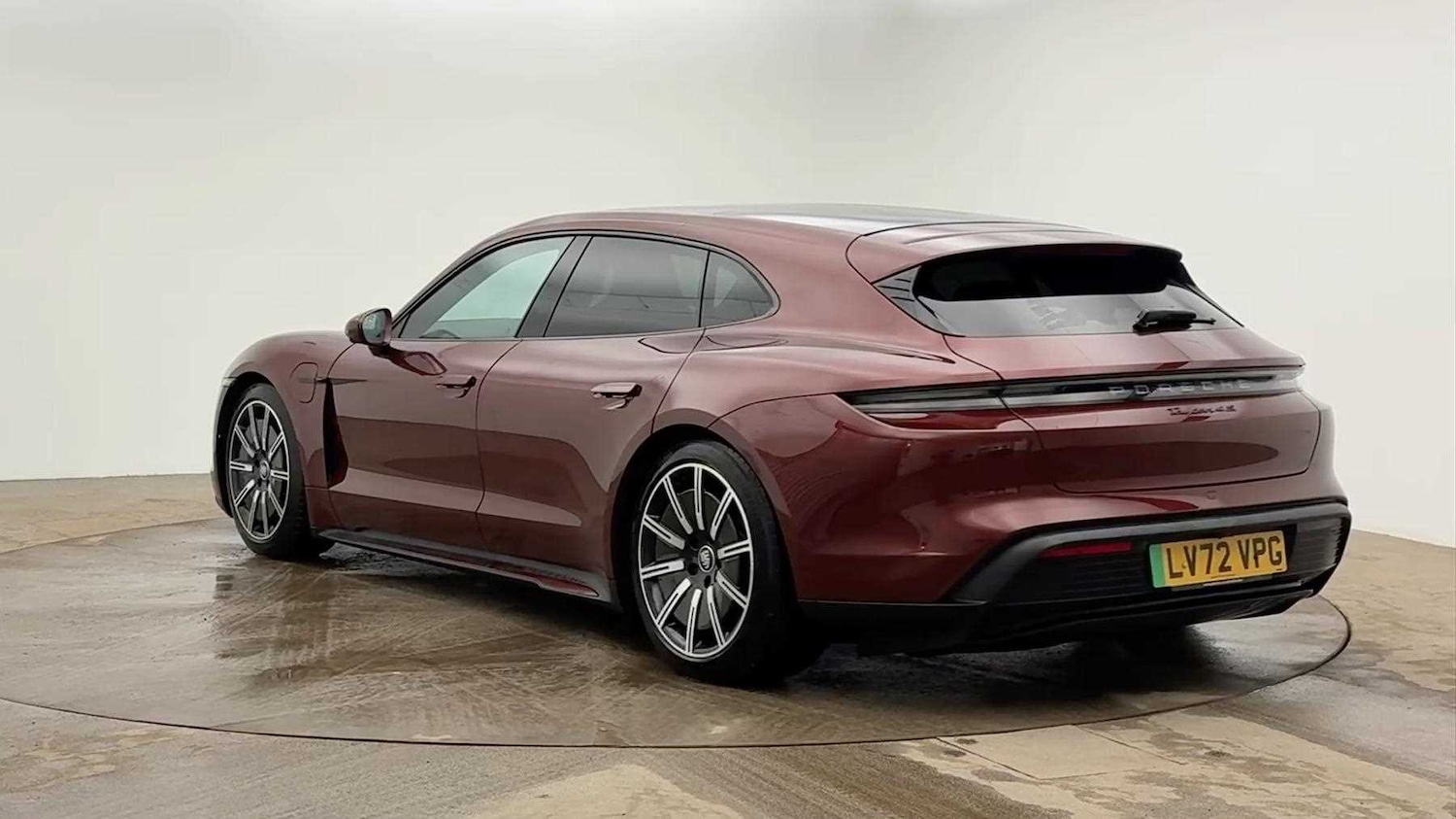 Used Porsche Taycan 2022 for sale - 77795183: Photo 5