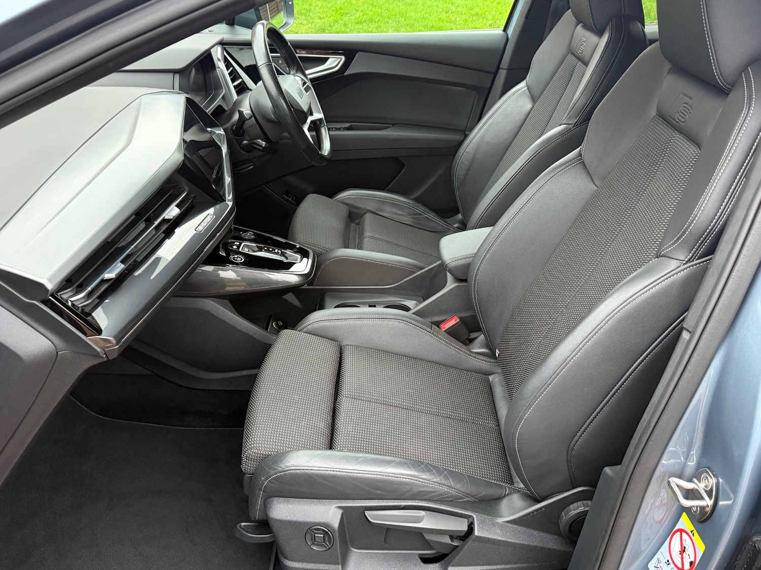 Used Audi Q4 e-tron 2022 for sale - 77010664: Photo 15