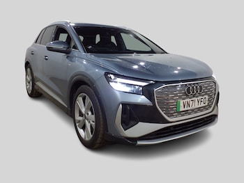 2022 (71) - 150kW 40 82kWh S Line Auto - COMFORT SOUND & TECH PACK ! BIG BATTERY MODEL 5-Door