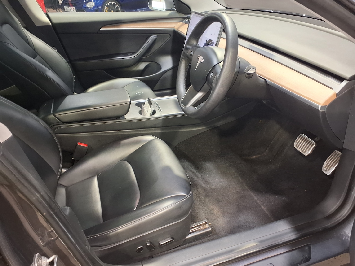 Used Tesla Model 3 2021 for sale - 77106757: Photo 8