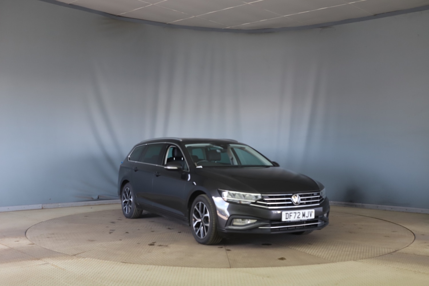 Used Volkswagen Passat 2023 for sale - 78150990: Photo 3