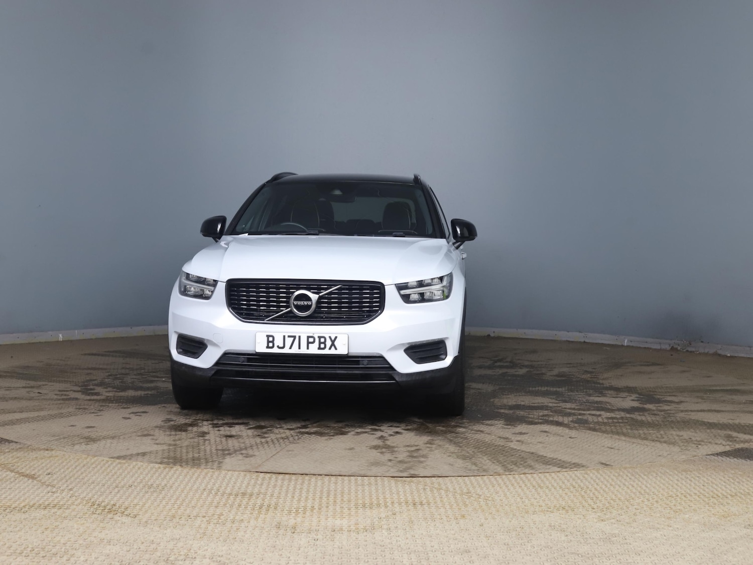 Used Volvo XC40 2021 for sale - 77851722: Photo 4