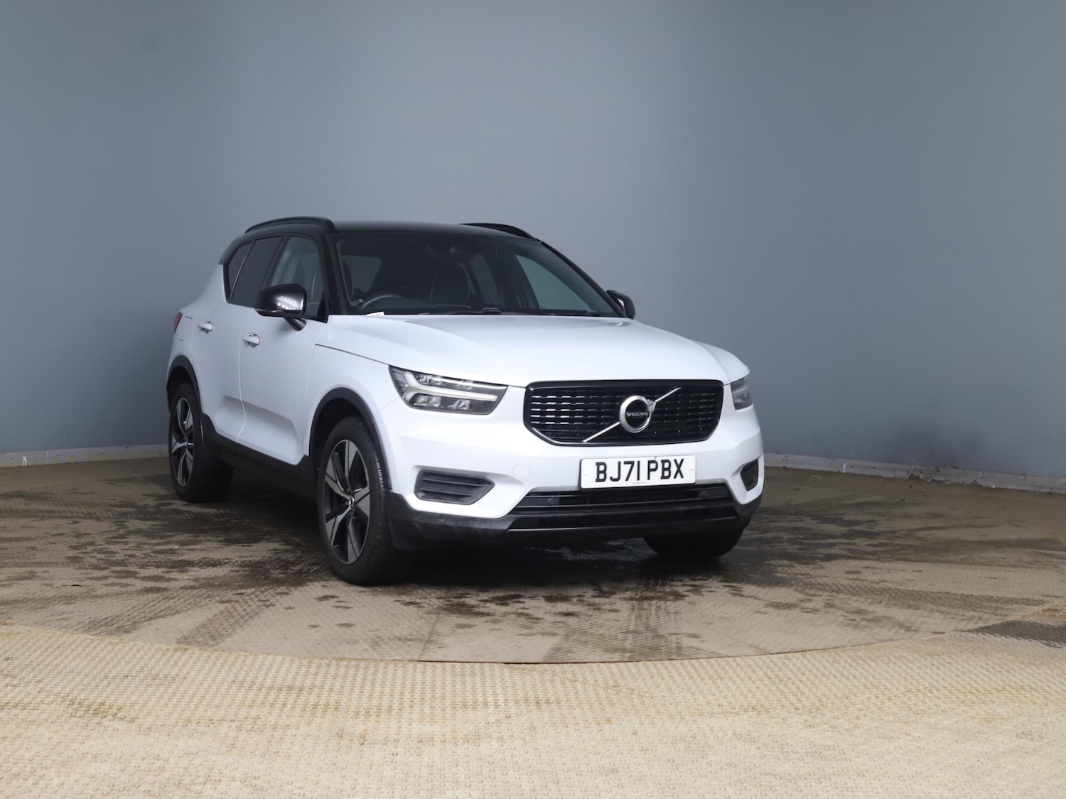 Used Volvo XC40 2021 for sale - 77851722: Photo 5