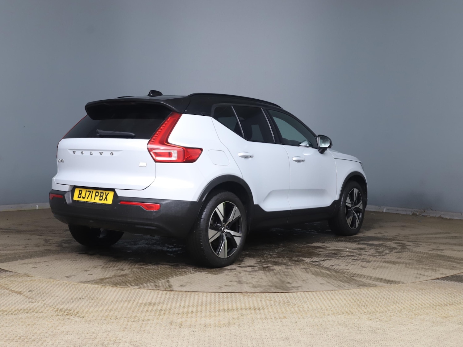 Used Volvo XC40 2021 for sale - 77851722: Photo 7