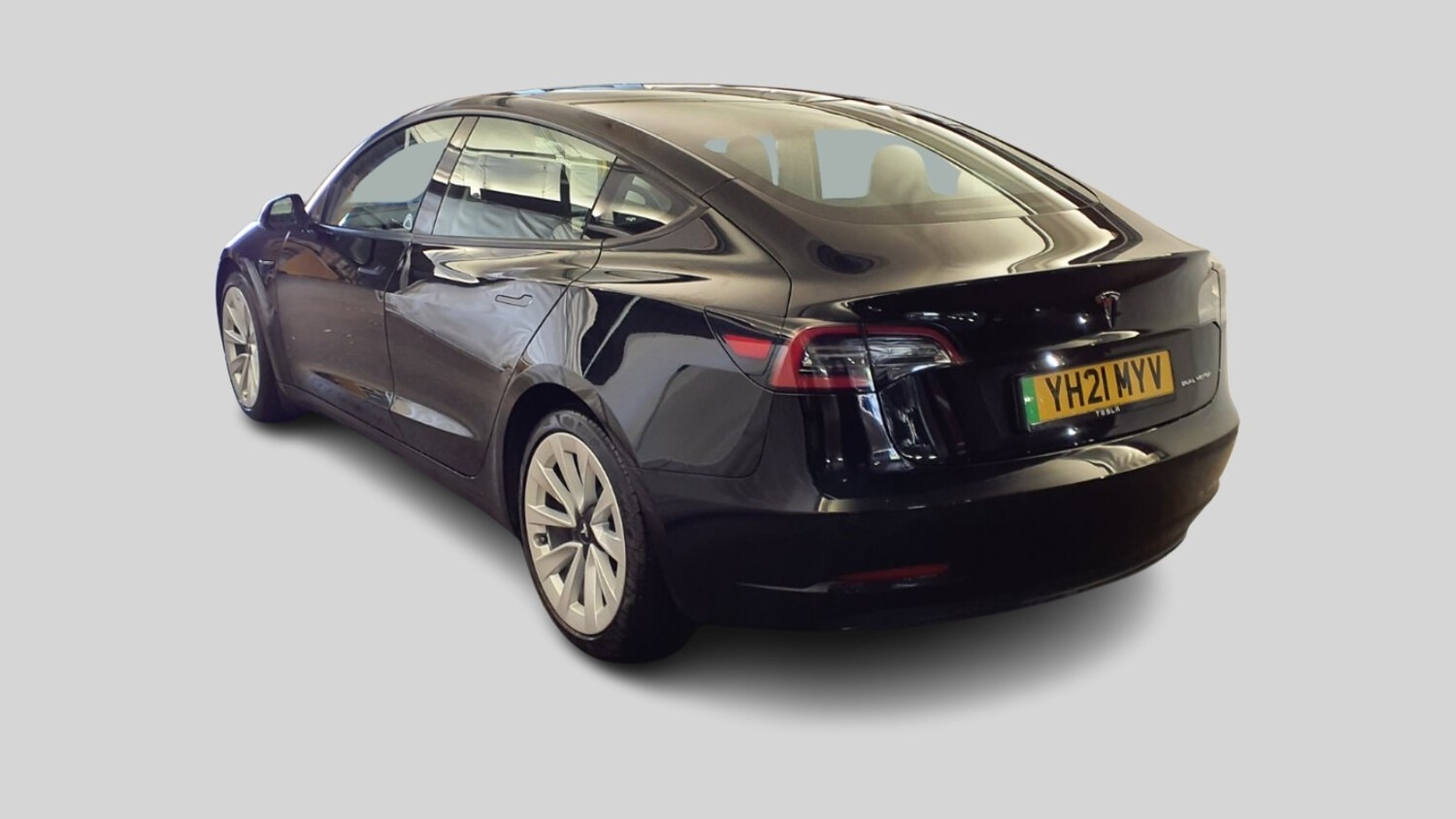 Used Tesla Model 3 2021 for sale - 76157004: Photo 5