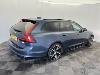 Used Volvo V90 2021 for sale - 77303838: Photo