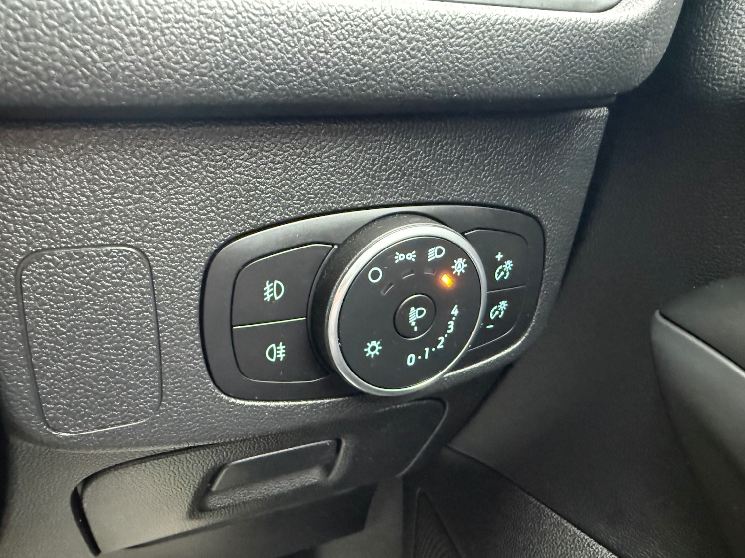 Used Ford Focus 2019 for sale - 77475312: Photo 21