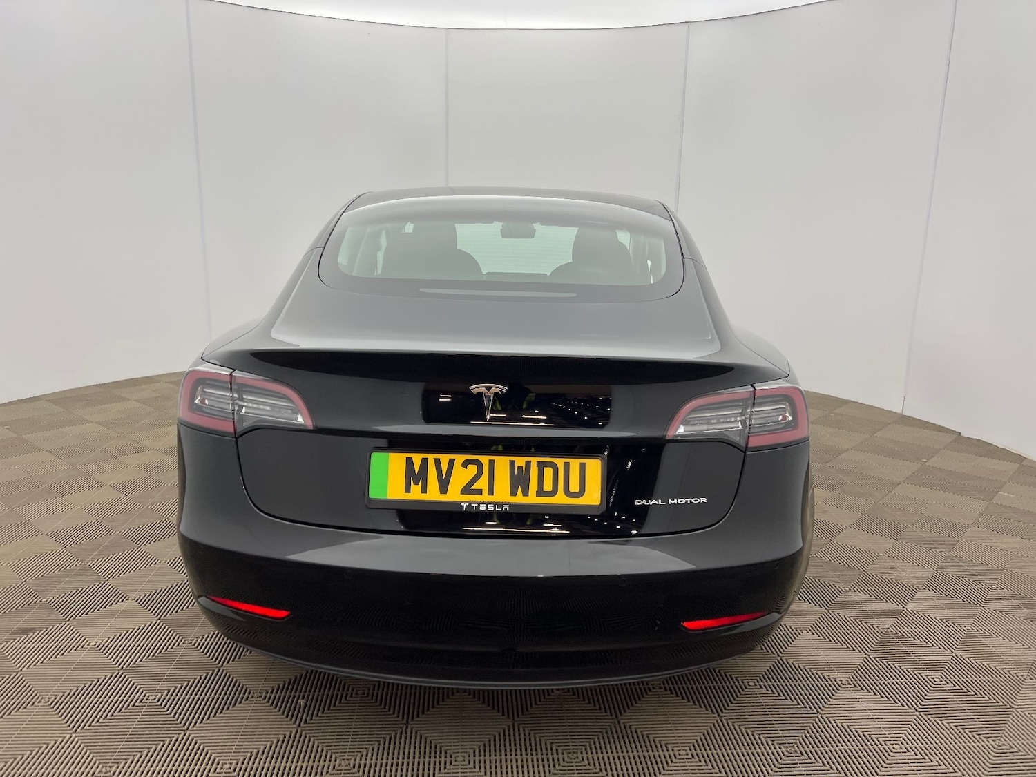 Used Tesla Model 3 2021 for sale - 76181597: Photo 5
