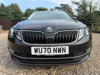 Used Skoda Octavia 2020 for sale - 75095247: Photo