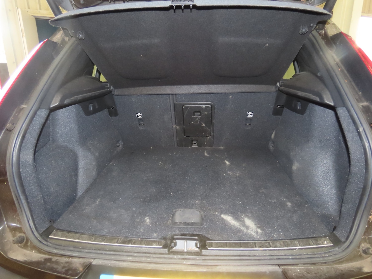 Used Volvo XC40 2019 for sale - 76450623: Photo 10