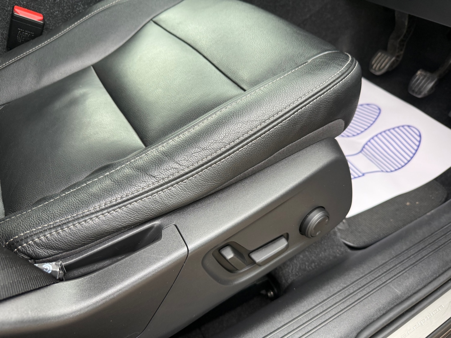 Used Volvo XC40 2019 for sale - 76450623: Photo 28