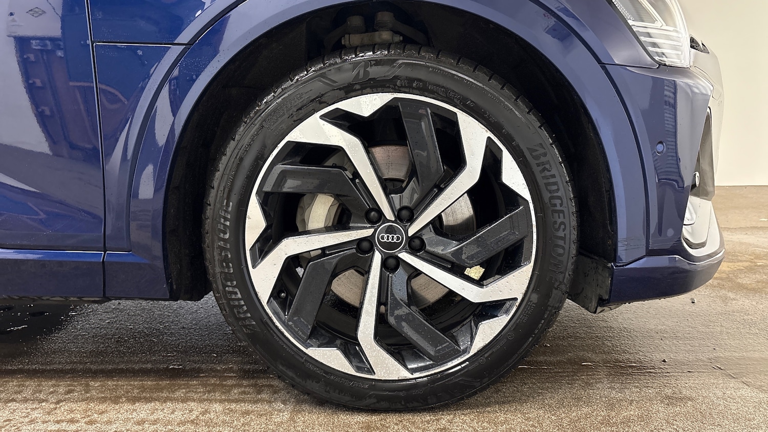 Used Audi e-tron 2021 for sale - 77810547: Photo 9