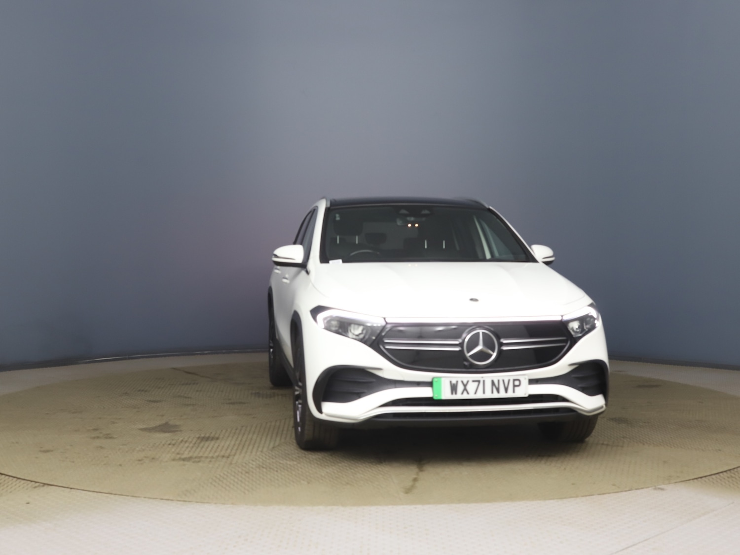 Used Mercedes-Benz EQA 2021 for sale - 76468842: Photo 2