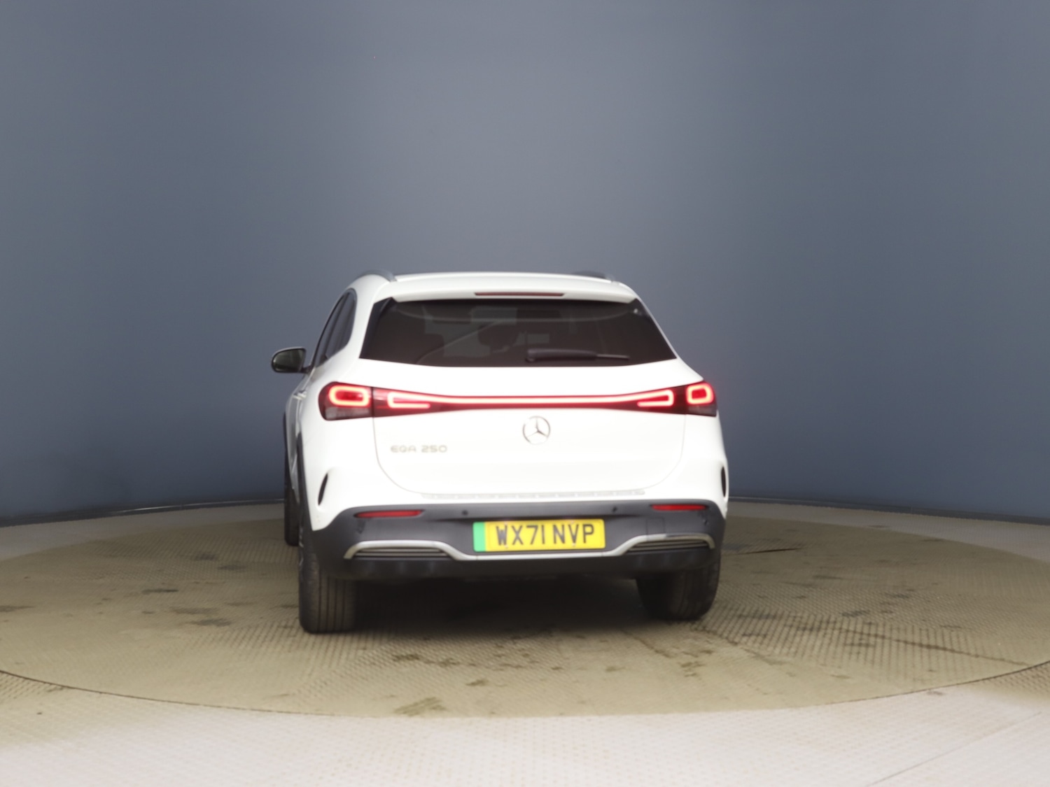 Used Mercedes-Benz EQA 2021 for sale - 76468842: Photo 4