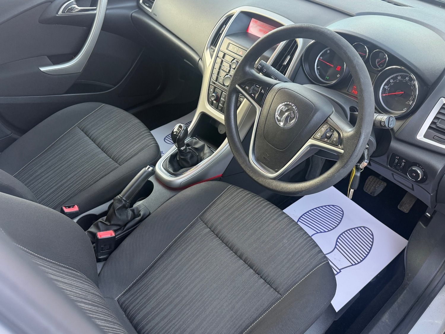 Used Vauxhall Astra 2012 for sale - 76762495: Photo 11