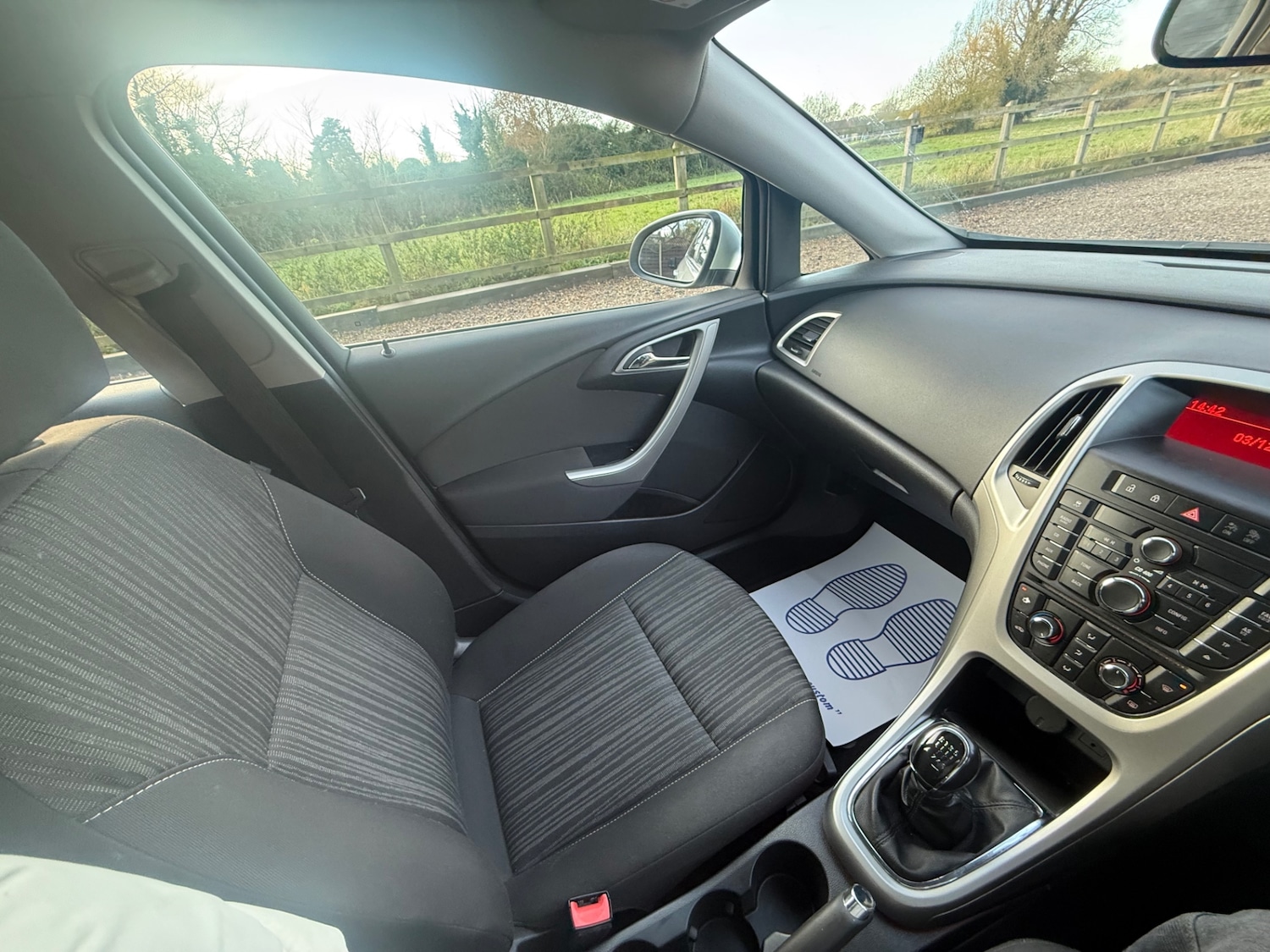 Used Vauxhall Astra 2012 for sale - 76762495: Photo 13