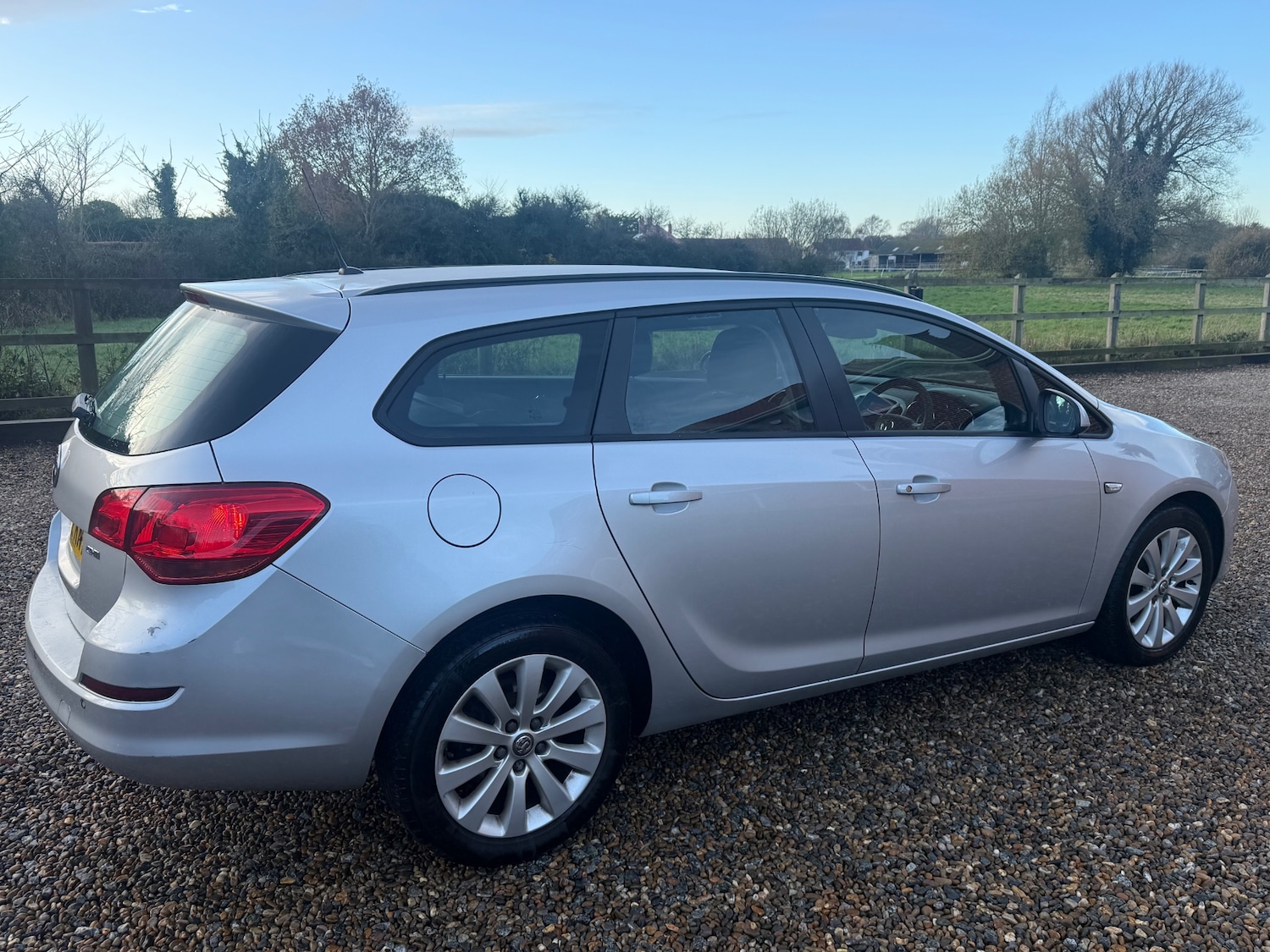 Used Vauxhall Astra 2012 for sale - 76762495: Photo 5