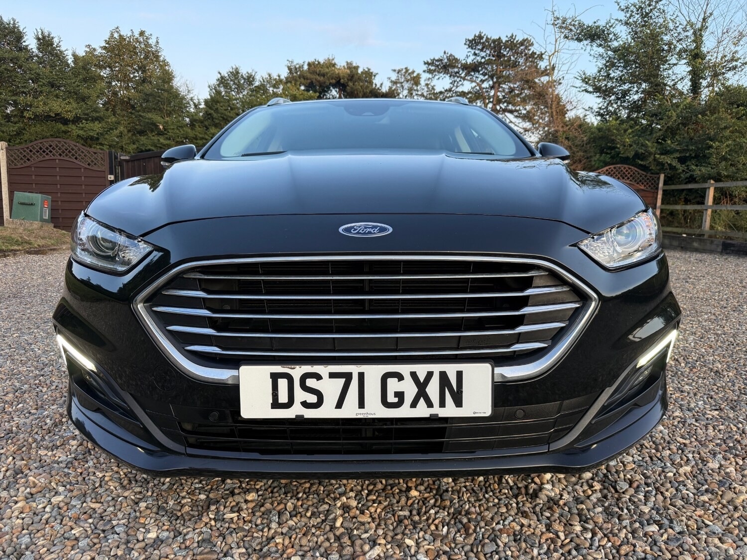 Used Ford Mondeo 2022 for sale - 76410799: Photo 2