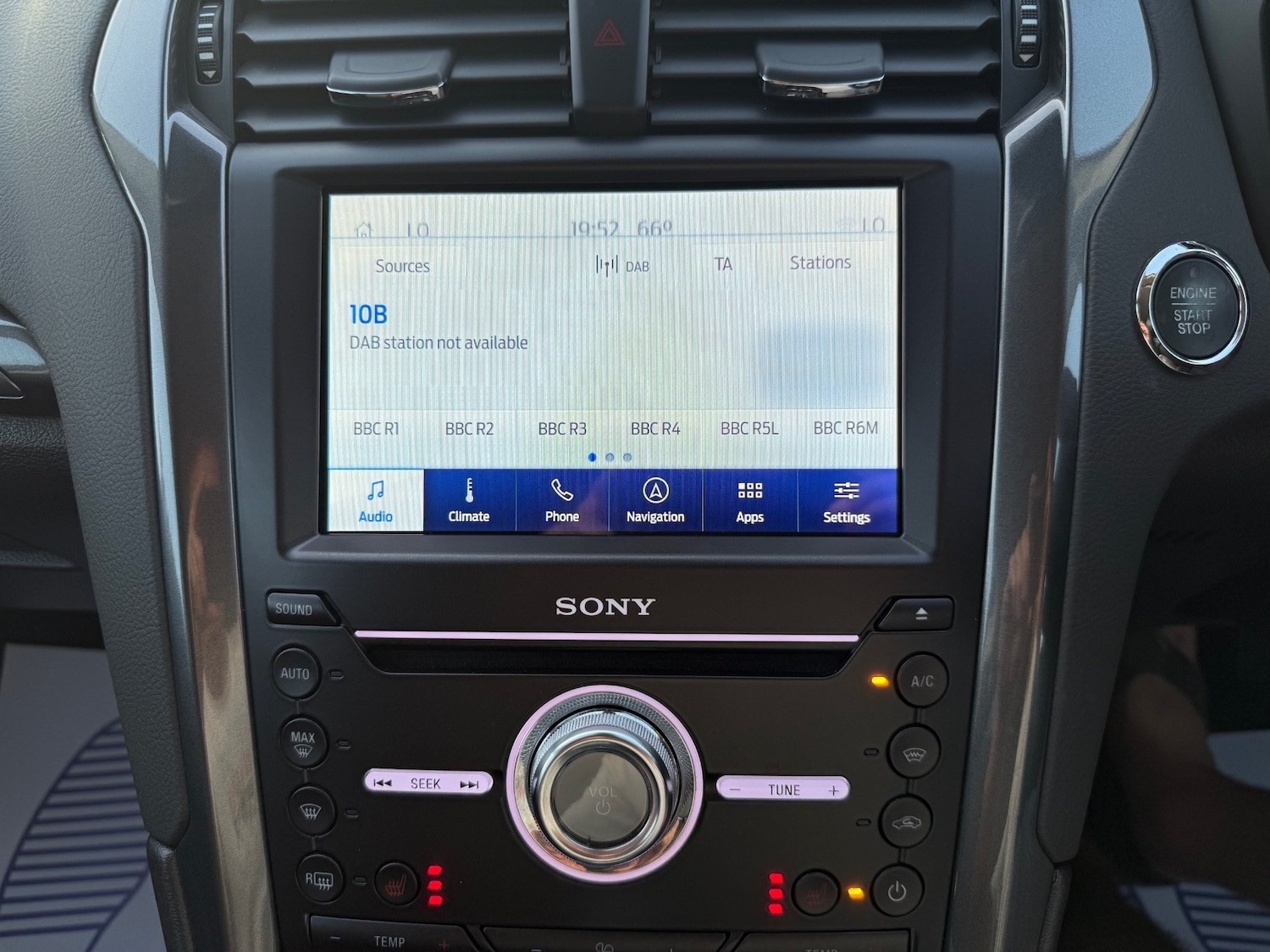 Used Ford Mondeo 2022 for sale - 76410799: Photo 22