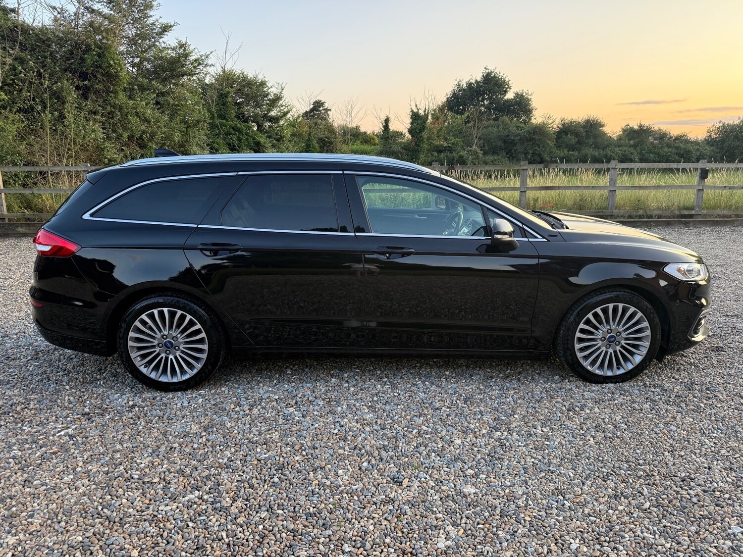 Used Ford Mondeo 2022 for sale - 76410799: Photo 5