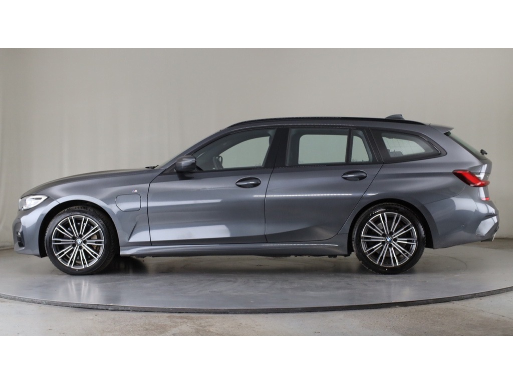 Used BMW 3 Series 2021 for sale - 76885138: Photo 2