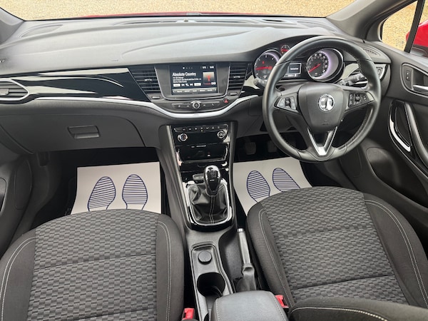 Used Vauxhall Astra 2015 for sale - 76224256: Photo 10
