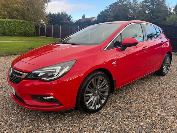 Used Vauxhall Astra 2015 for sale - 76224256: Photo 1