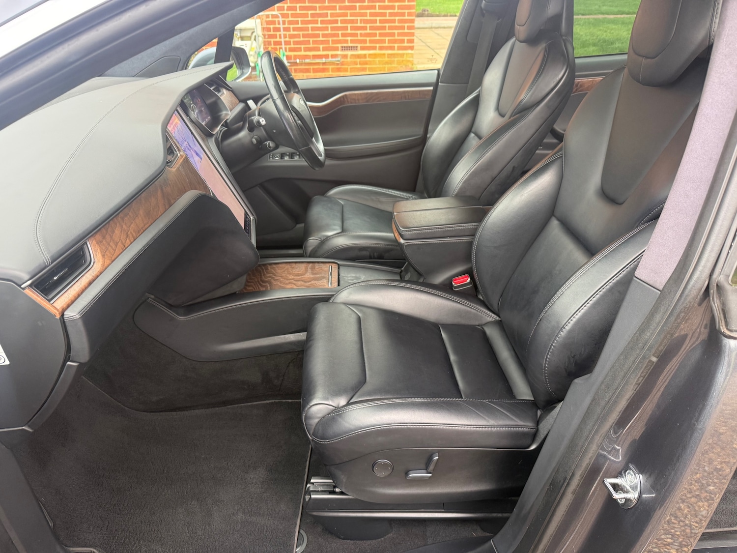 Used Tesla Model X 2020 for sale - 76960623: Photo 14