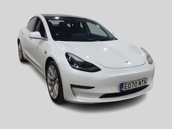 Tesla - Model 3